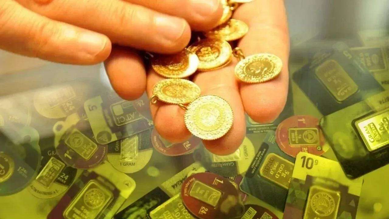 Altında yön değişti! Uzman isim zirve için tarih verdi: Gram altın o rakamı görecek 6